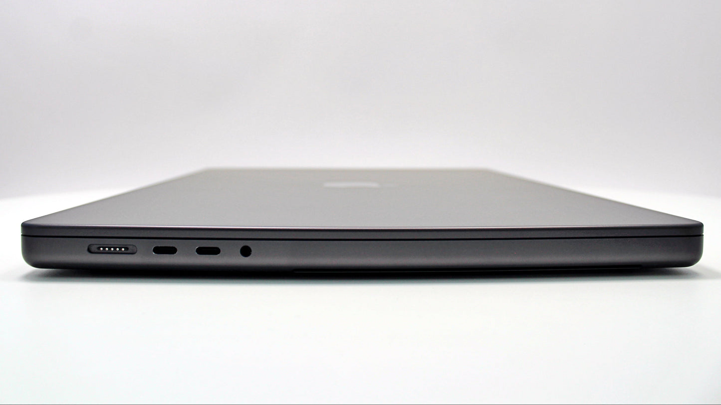 2023 Apple MacBook Pro 16-inch - M3 Max 40-Core GPU 128GB RAM 8TB SSD | Like New