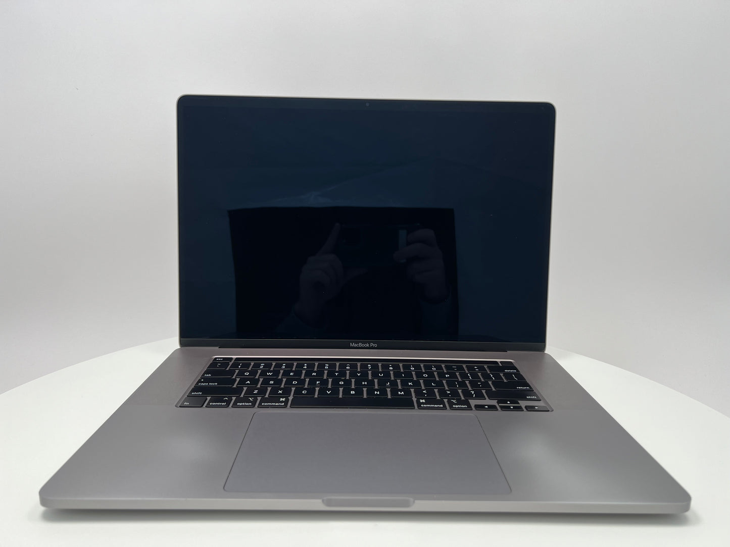 2019 Apple MacBook Pro 16-inch – i9 2.4GHz 16GB RAM 1TB SSD | Radeon Pro 5300M