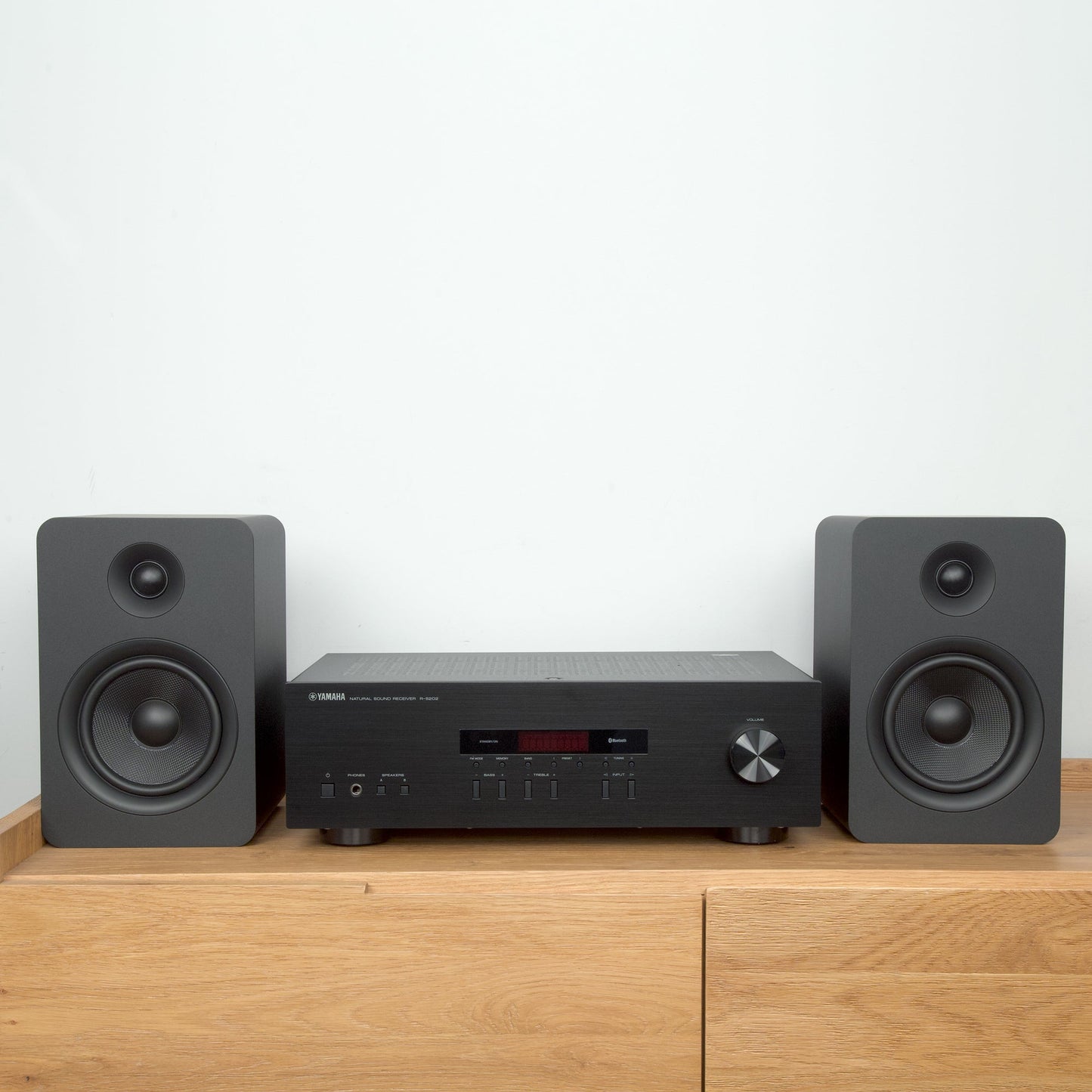 Yamaha: R-S202BL Amplifier / Kanto YU Passive Speaker Package