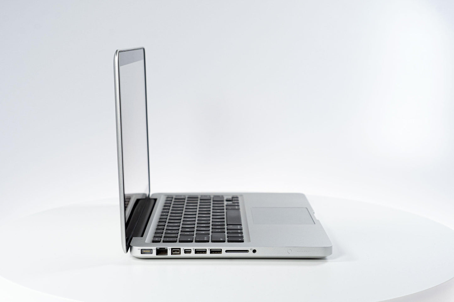 Apple MacBook Pro (13-inch Early 2011) 2.7 GHz i7-2620M 8GB RAM 1TB SSD (Silver)
