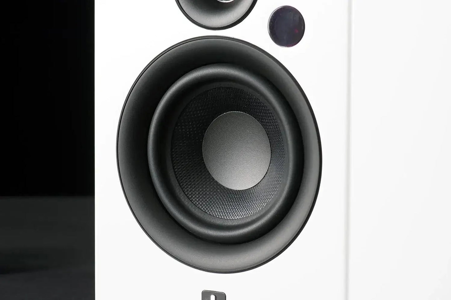 Allaire Bluetooth Powered Gaming Speaker Pair