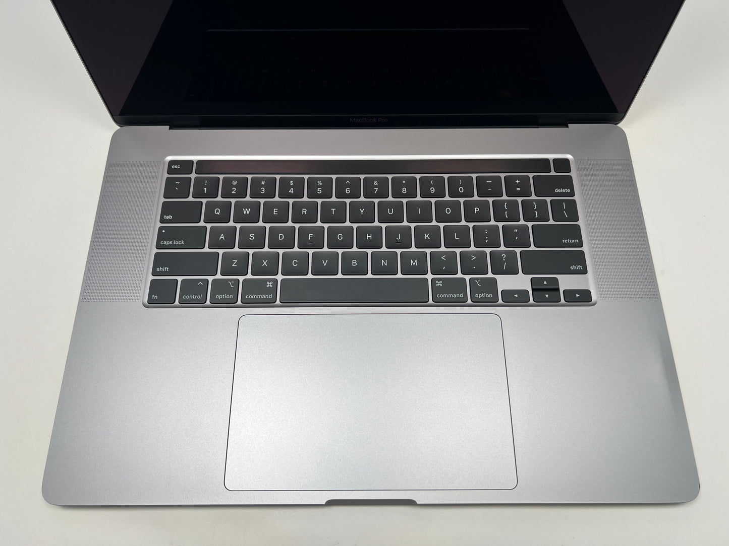 MacBook Pro (2019) 16-inch – Intel Core i9 2.4GHz • 5500M 8GB – 32GB RAM 1TB SSD – For Parts & Repair