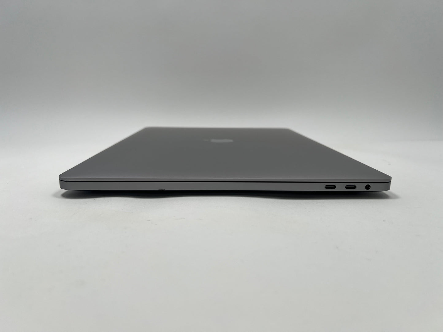 MacBook Pro (2019) 16-inch – Intel Core i9 2.4GHz • 5500M 8GB – 32GB RAM 1TB SSD – For Parts & Repair